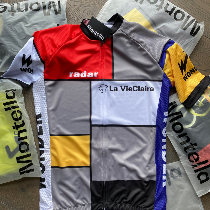 Retro 1985 La Vie Claire Cycling Kit